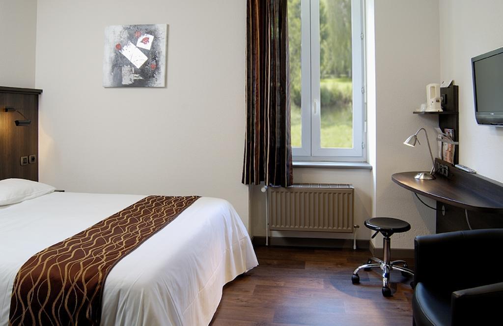 Kyriad Rodez Buitenkant foto