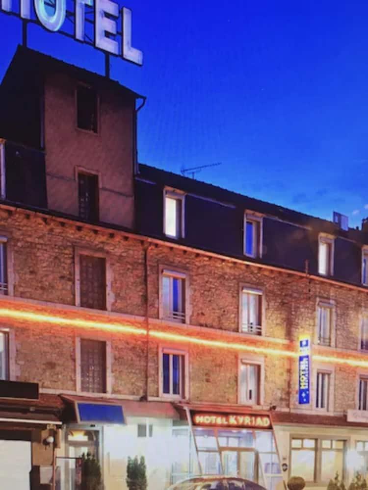 Kyriad Rodez Buitenkant foto